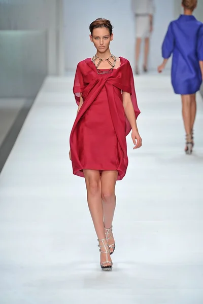 Look 48